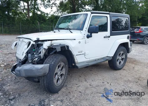 2016 Jeep Wrangler Sahara из США, поврежденный, VIN 1C4AJWBG8GL111158
